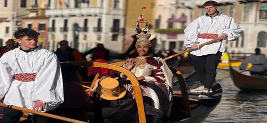 Venice presents its Maria 2026: Martine Diop Bullo lights up St. Mark’s Square aboard a gondola